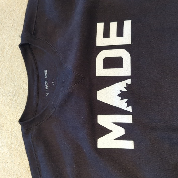 Peace Collective "Canada Made". Size Large - Picture 3 of 4